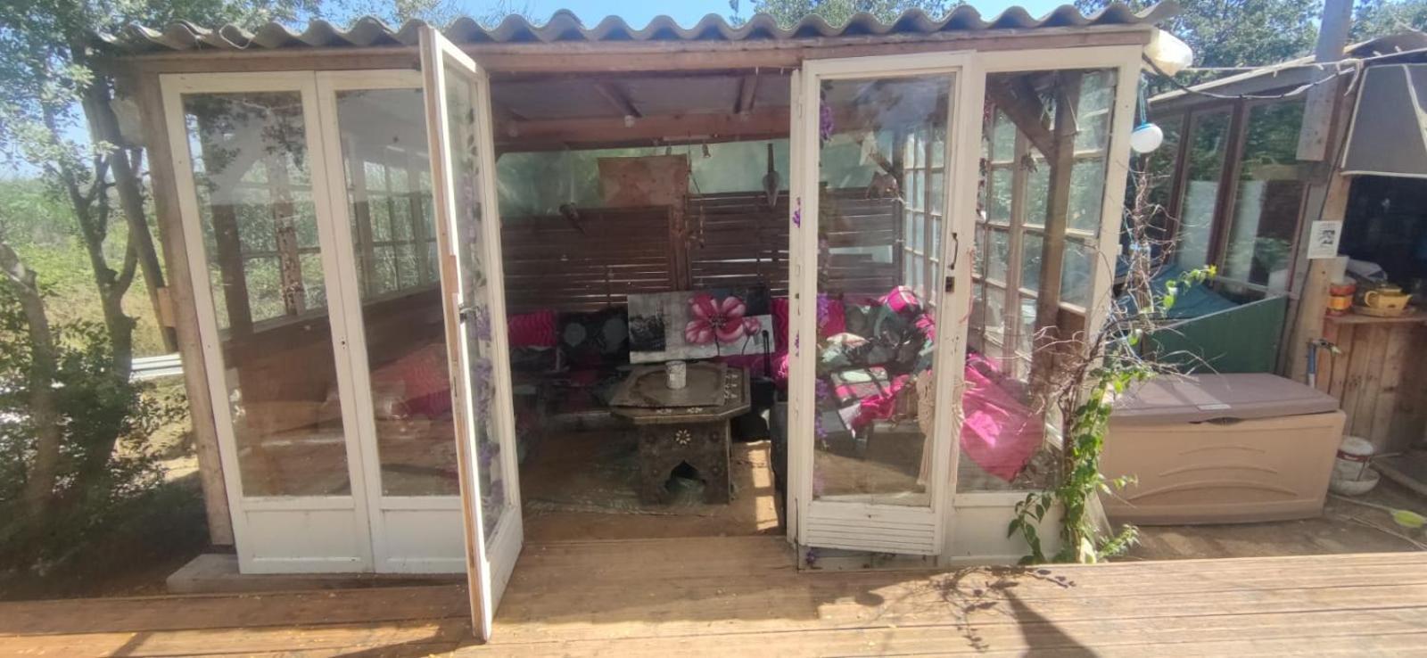 Mobilhome Vintage Dans Camping A La Ferme Ponteilla Exterior foto